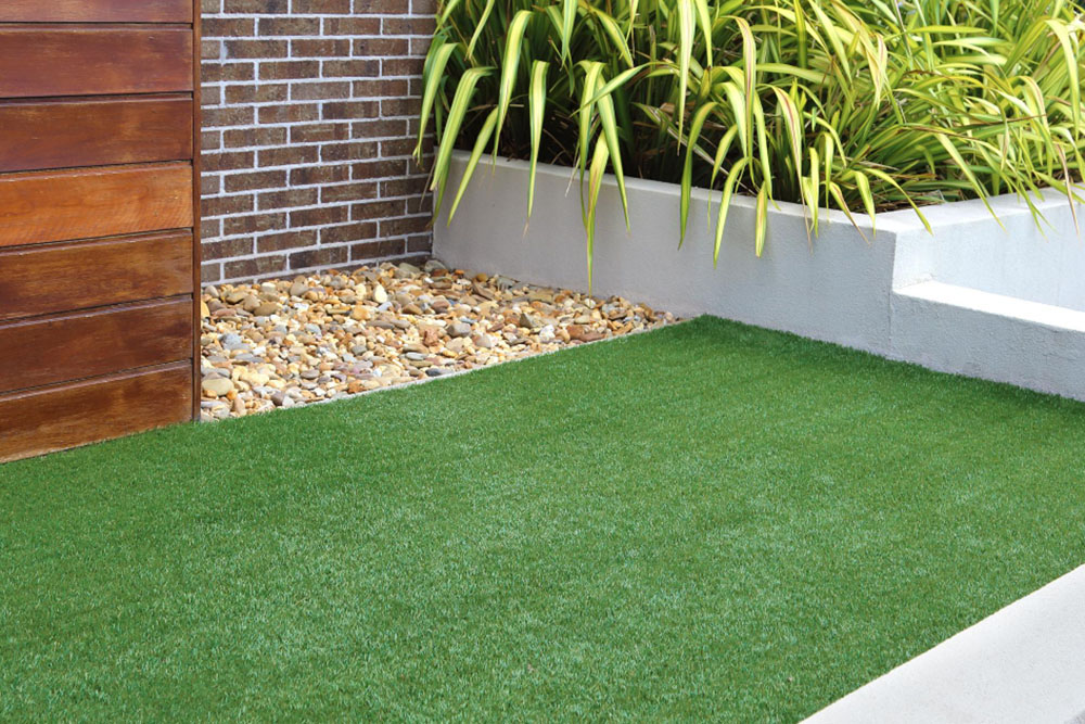 Top Trends in Patio and Driveway Turf Inlay in Florida