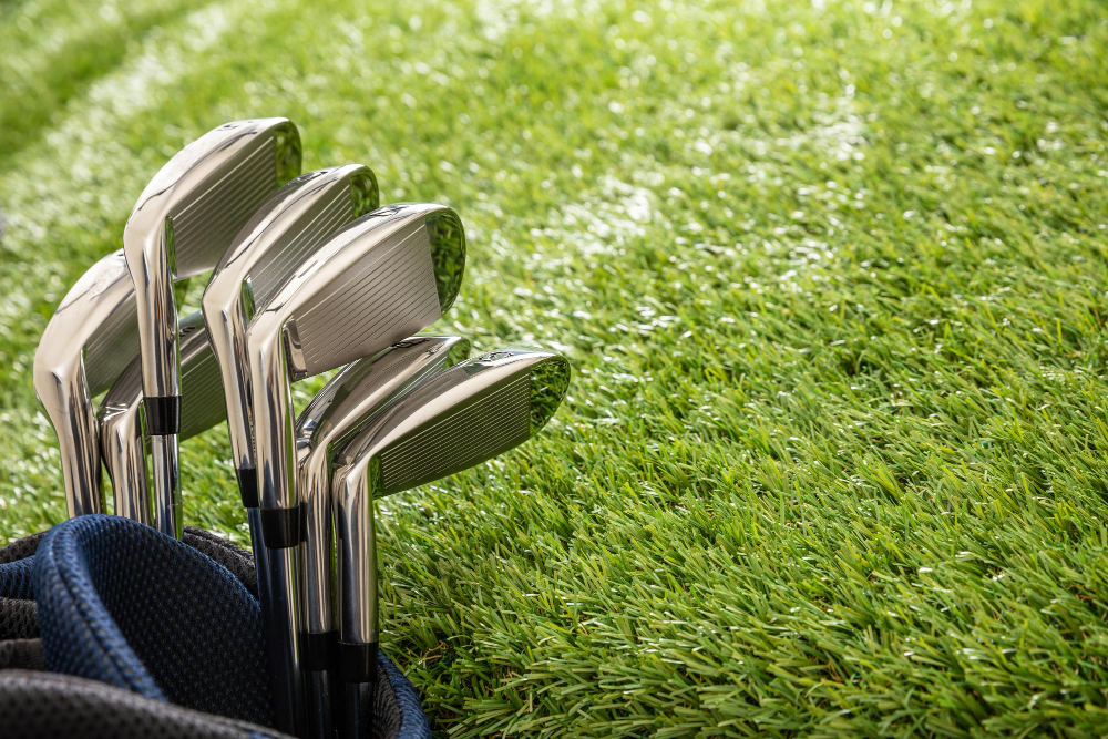 A Guide to Choosing the Perfect Putting Green Turf