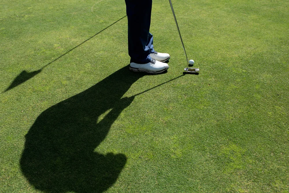 Putting Green vs. Chipping Green: What’s the Difference?